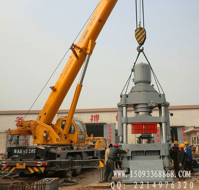 YMZA1200-36液壓磚機(jī)發(fā)貨現(xiàn)場(chǎng)